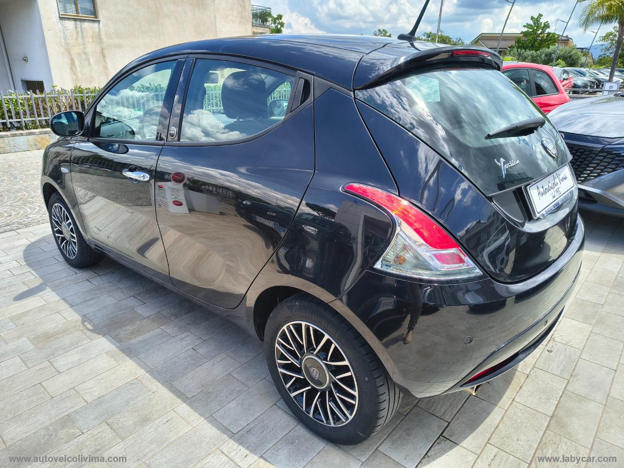 LANCIA Ypsilon 1.2 69 CV 5p. GPL Ecochic GOLD