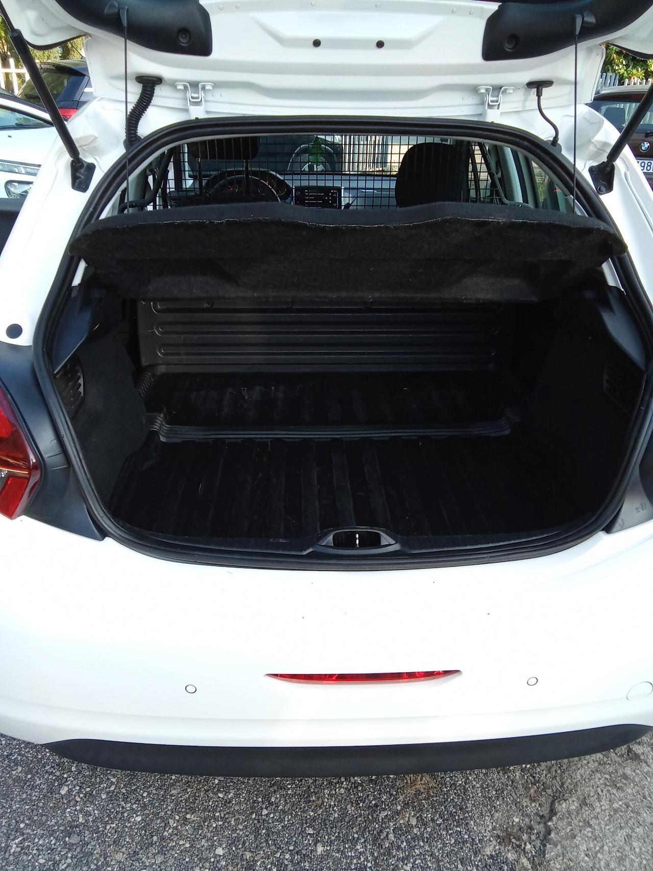 Peugeot 208 Van 1500 HDi 100 CV 12/019
