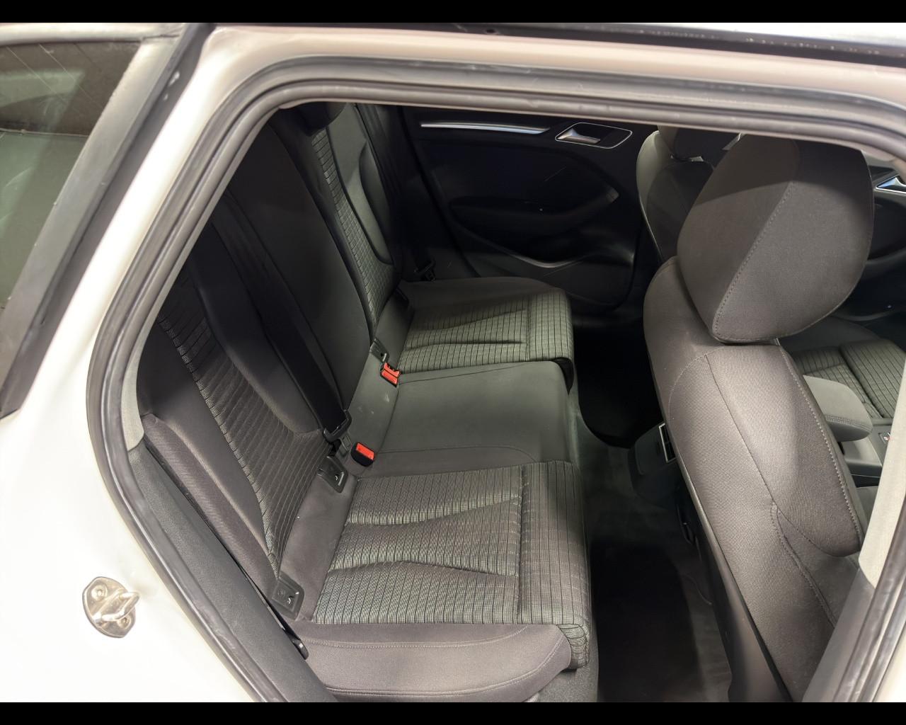 AUDI A3 Sportback e-tron - A3 SPB 40 e-tron S tronic