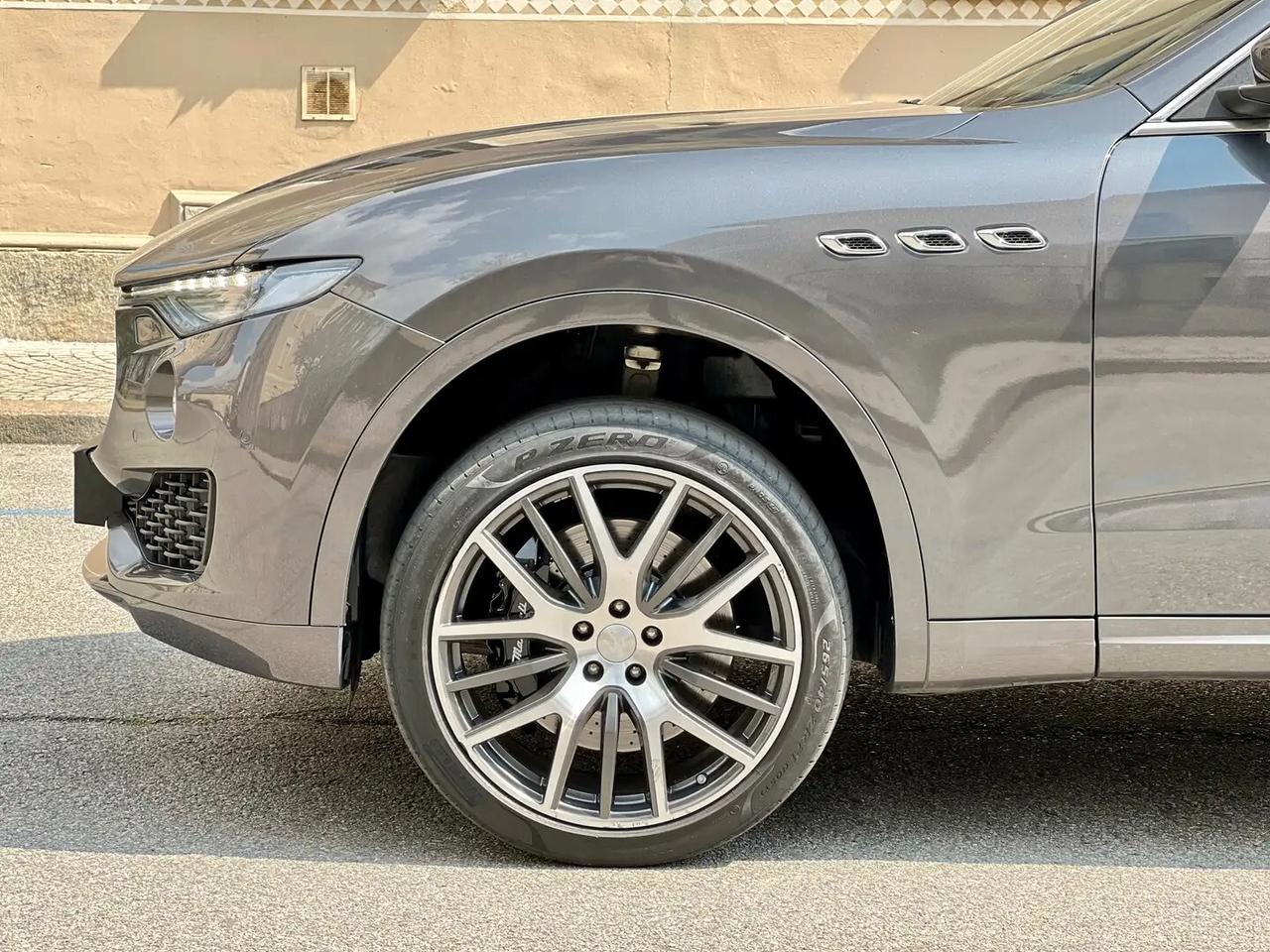 Maserati Levante V6 430 CV S AWD Granlusso