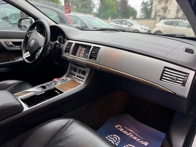 JAGUAR XF 2.2 D 190 CV