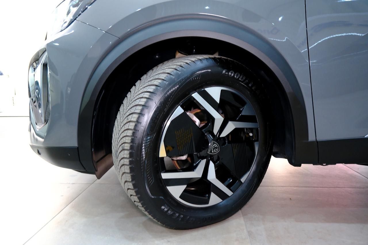 PEUGEOT 2008 1.2T 100cv ALLURE - I-COCKPIT