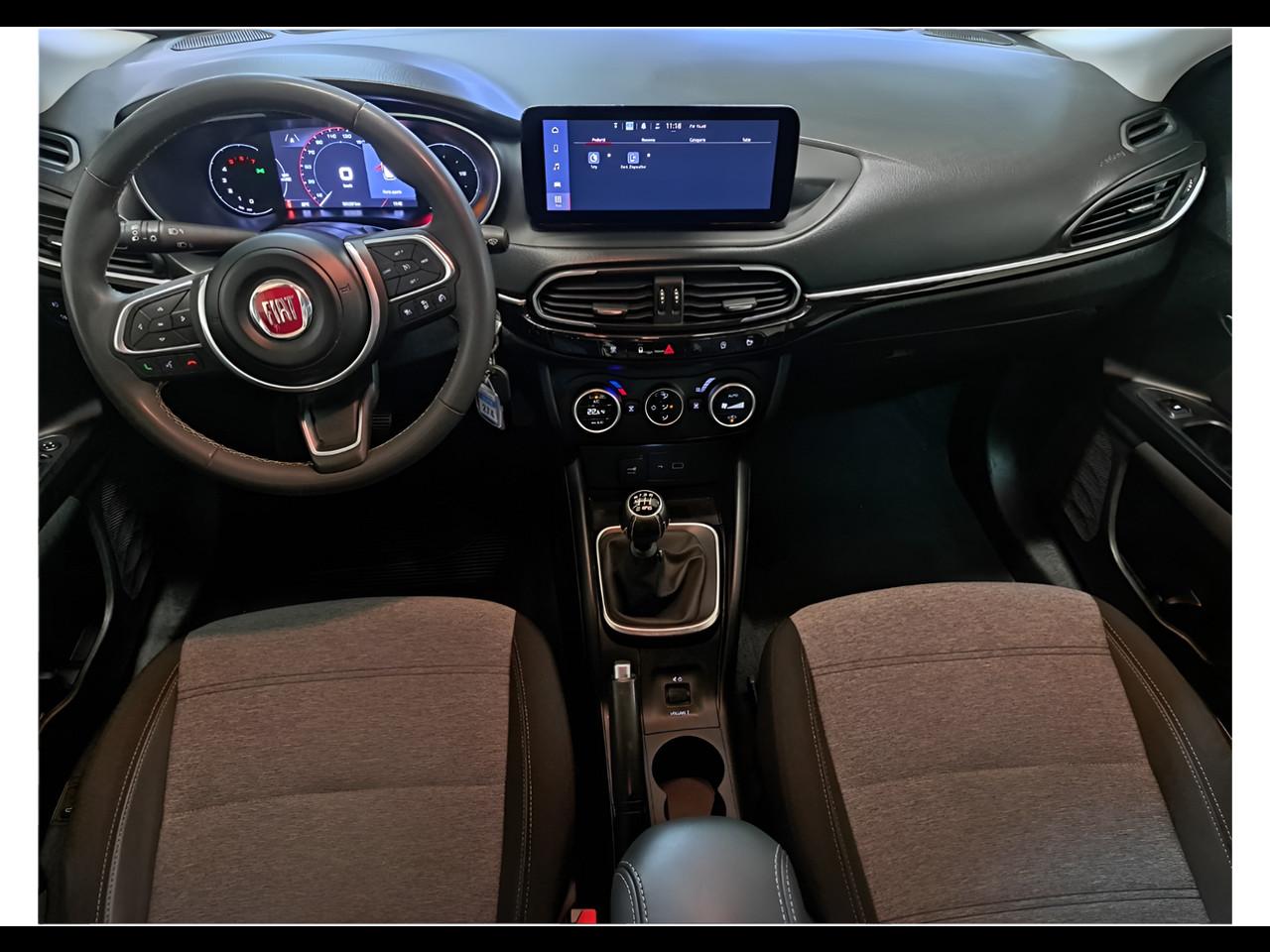 FIAT Tipo 5p 1.6 mjt Cross s&s 130cv