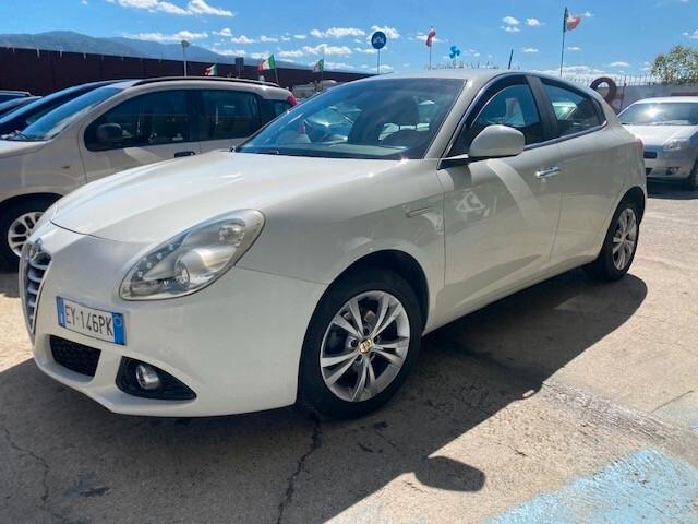 Alfa Romeo Giulietta 1.6 JTDm-2 105 CV Exclusive