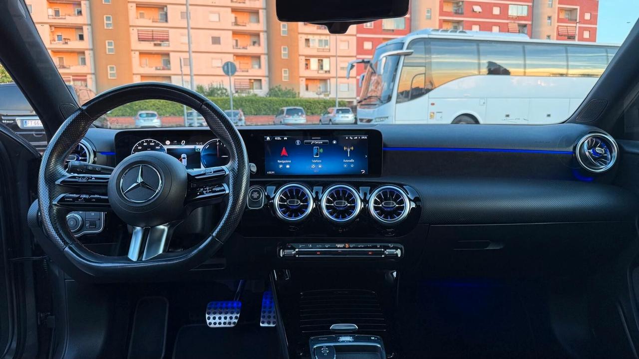 Mercedes-benz A 250 E Phev AMG Line Advanced Plus Automatic