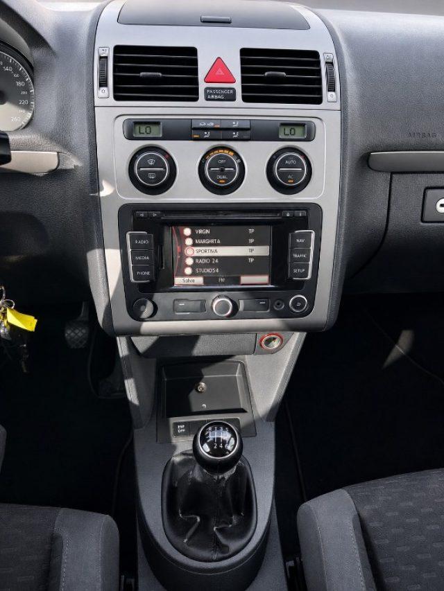 VOLKSWAGEN Touran 1.9 TDI 105CV BMT 7 Posti