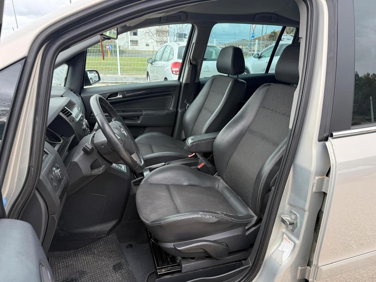 Opel Zafira 1.9 CDTI 120CV Cosmo