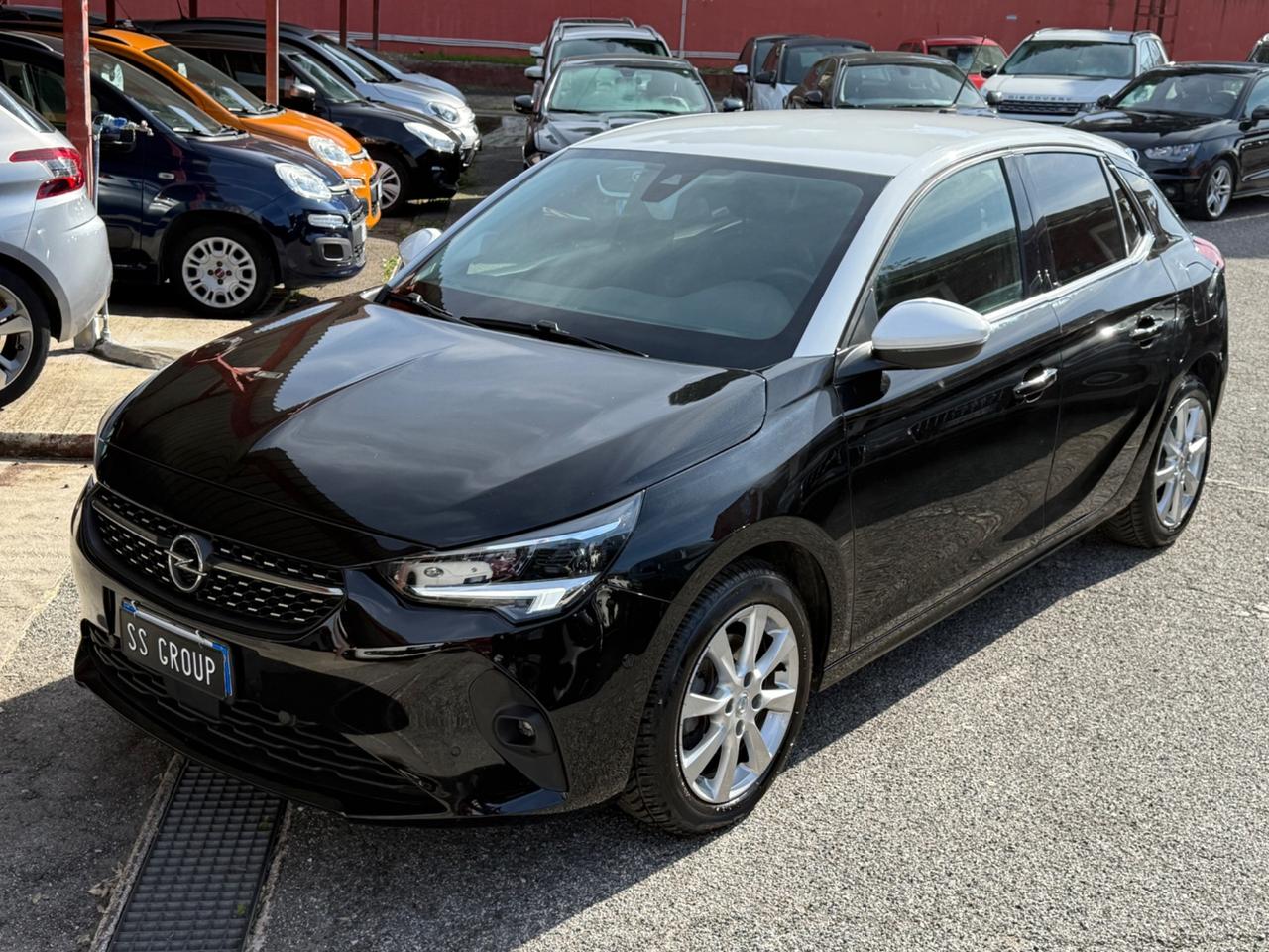 Corsa 1.2 Design-b-color-unipro-rate-garanzia