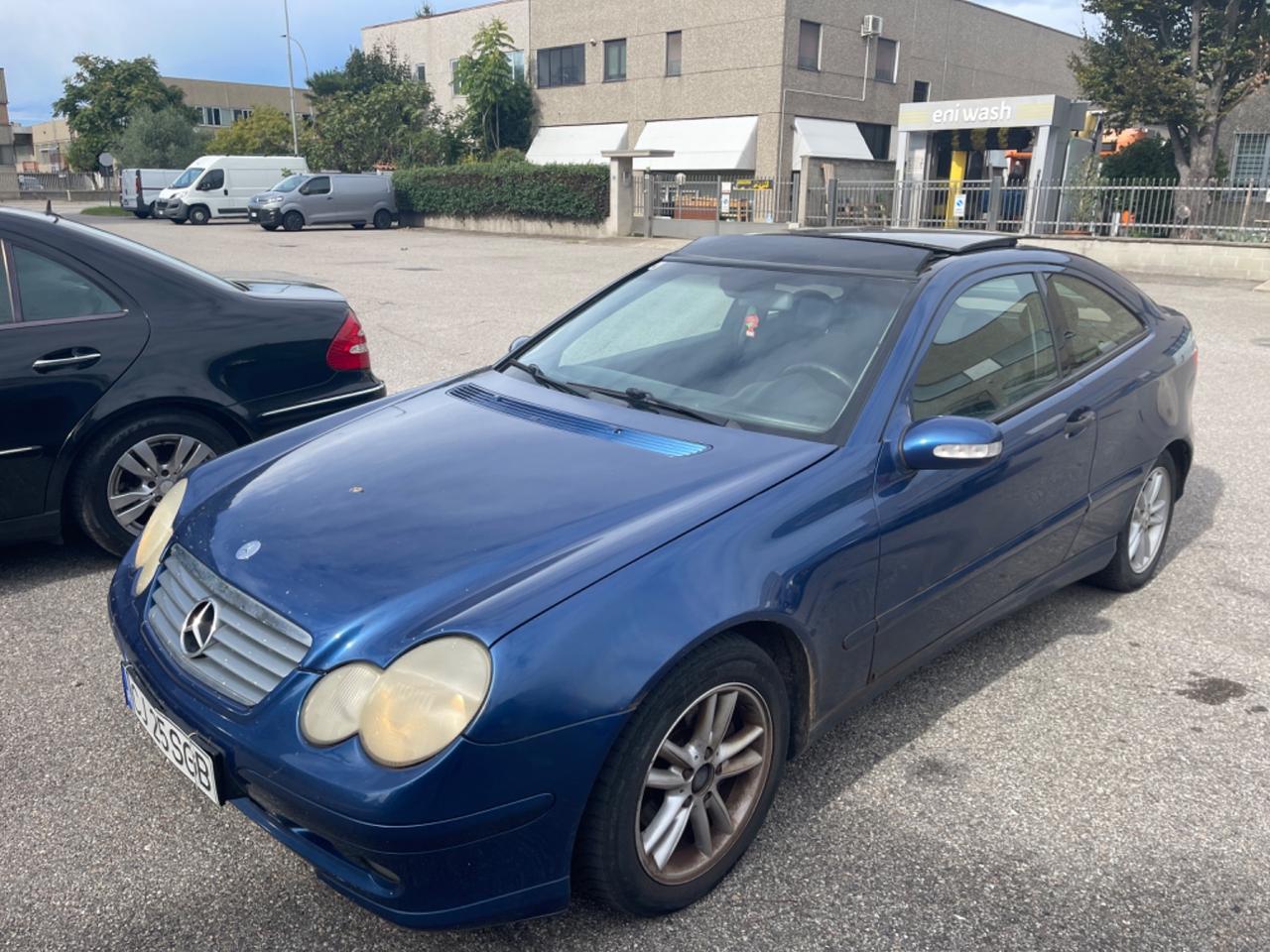 Mercedes-benz 200 Kompressor 2.0 benzina targa ro