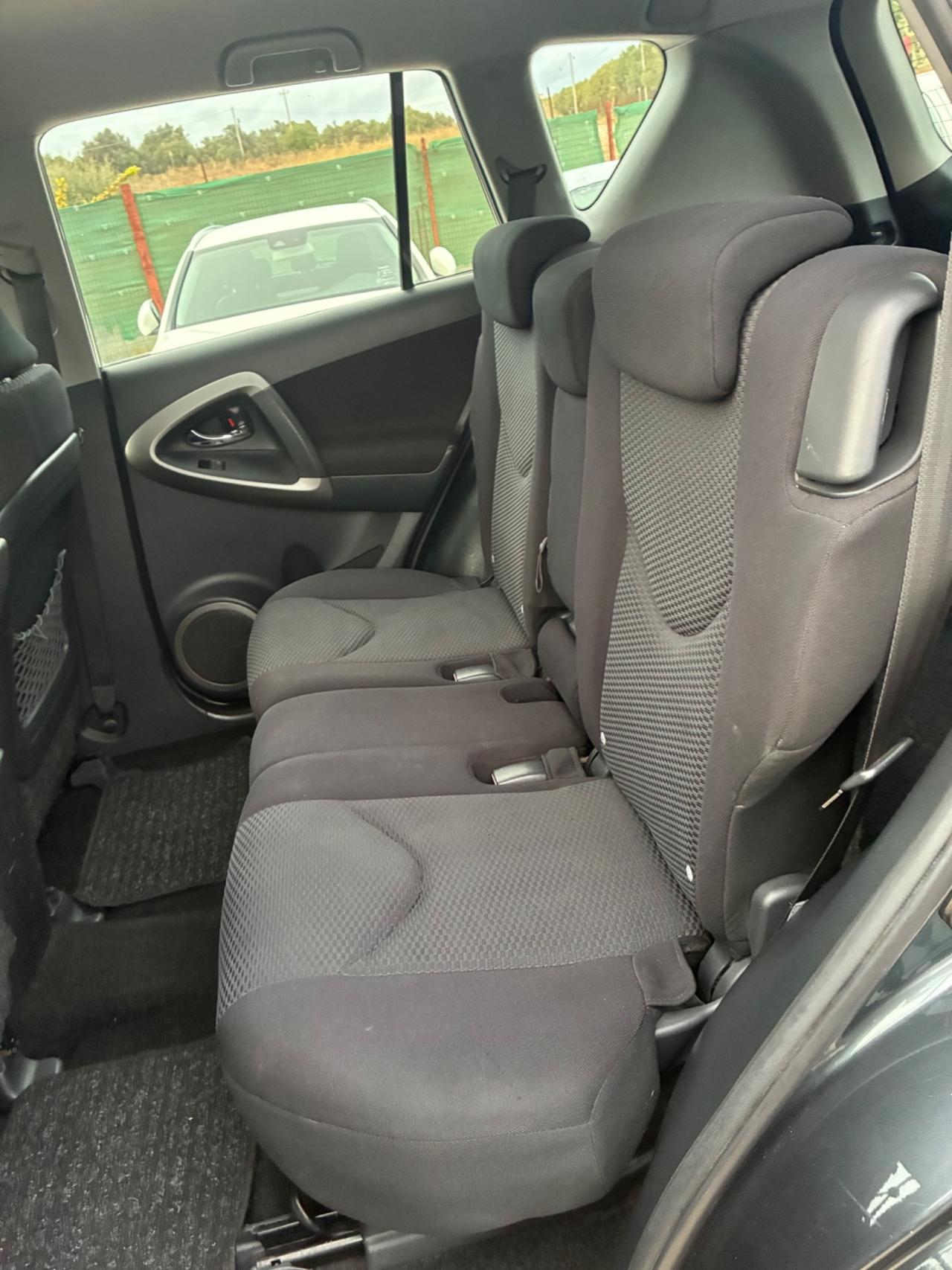 Toyota RAV 4 RAV4 2.2 D-4D 136 CV LUXURY (100 KW)