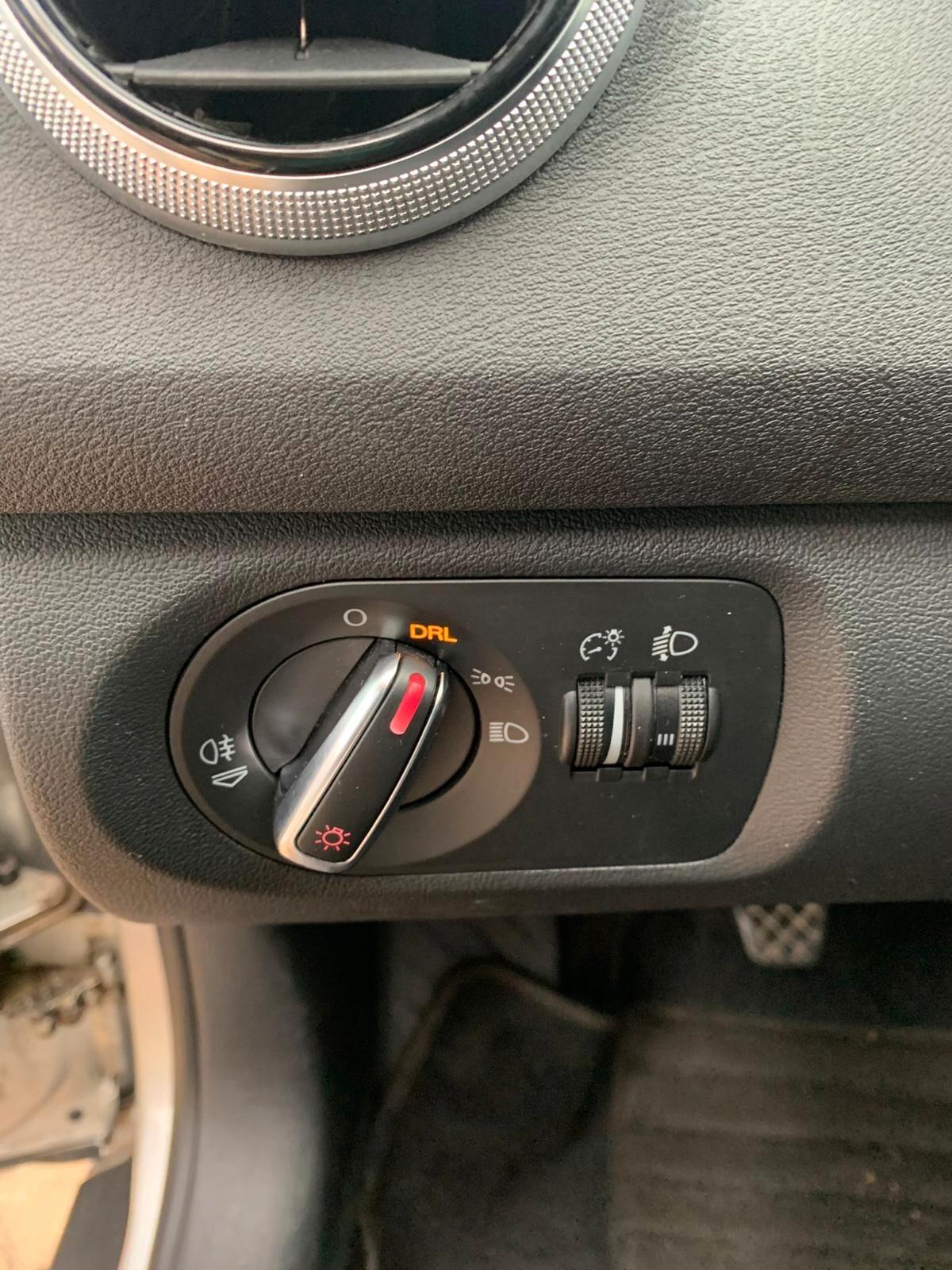 Audi A3 1.6 TDI 90 CV CR F.AP. Attraction