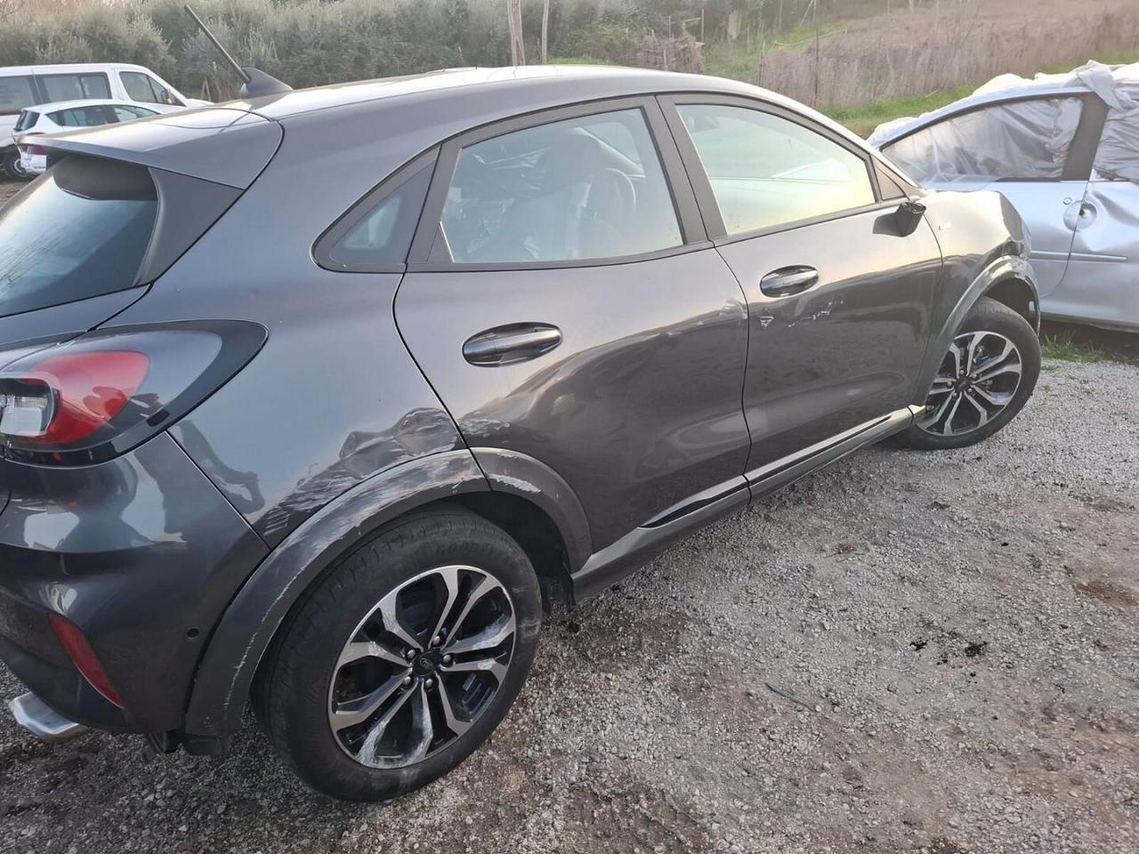 FORD PUMA 1.0 IBRIDA ST-LINE SINISTRATA MARCIANTE