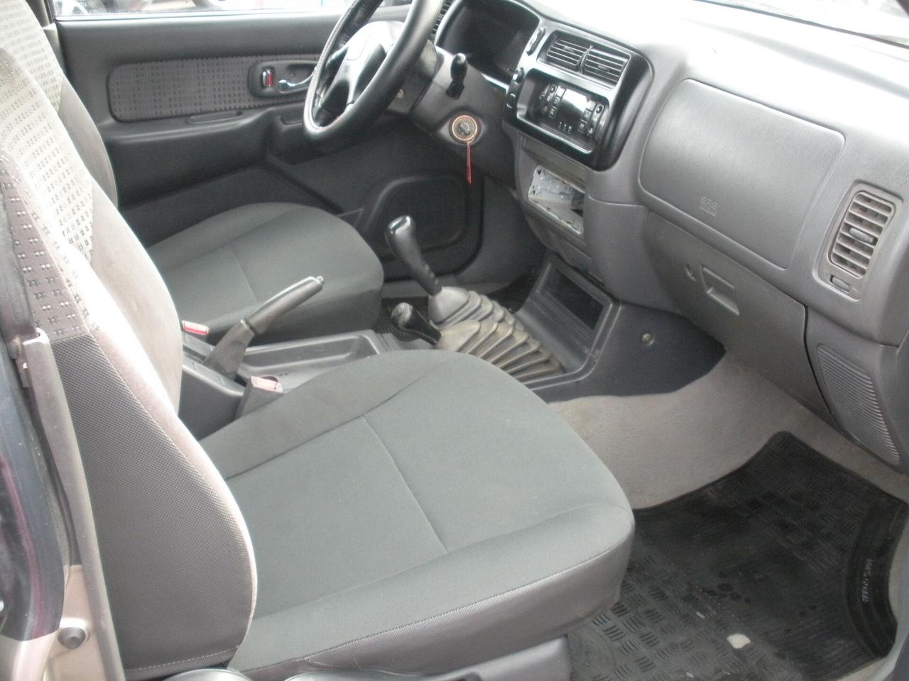 Mitsubishi L200 2.5 TDI 4WD Double Cab Pick-up GLS