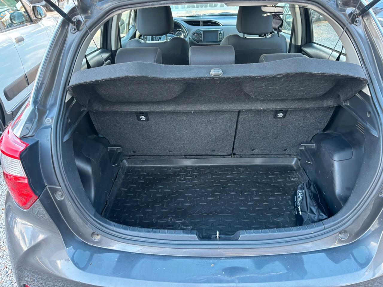 Toyota Yaris 1.5 Hybrid 5 porte Active