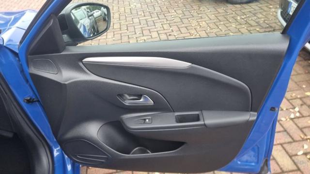 OPEL Corsa 1.2 Blitz Edition