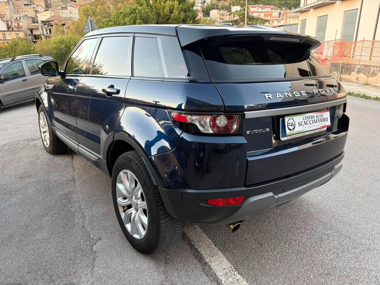 Land Rover Range Evoque 2.2 TD4 5p. Loire Edition Pure Tech