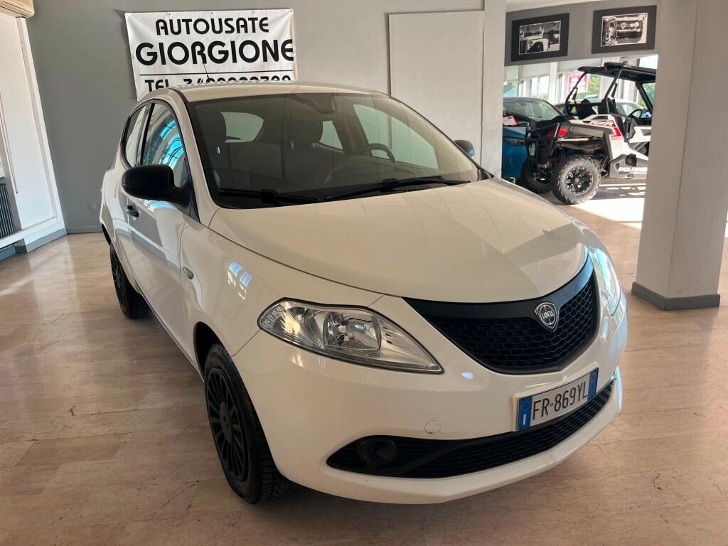 Lancia Ypsilon 0.9 YwinAir Metano Ecochic Elefantino 85 Cv 5p