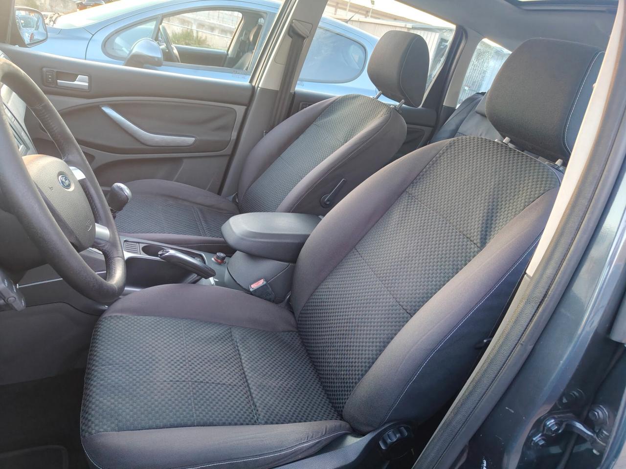 Ford C-Max 1.6 TDCi 110CV Titanium