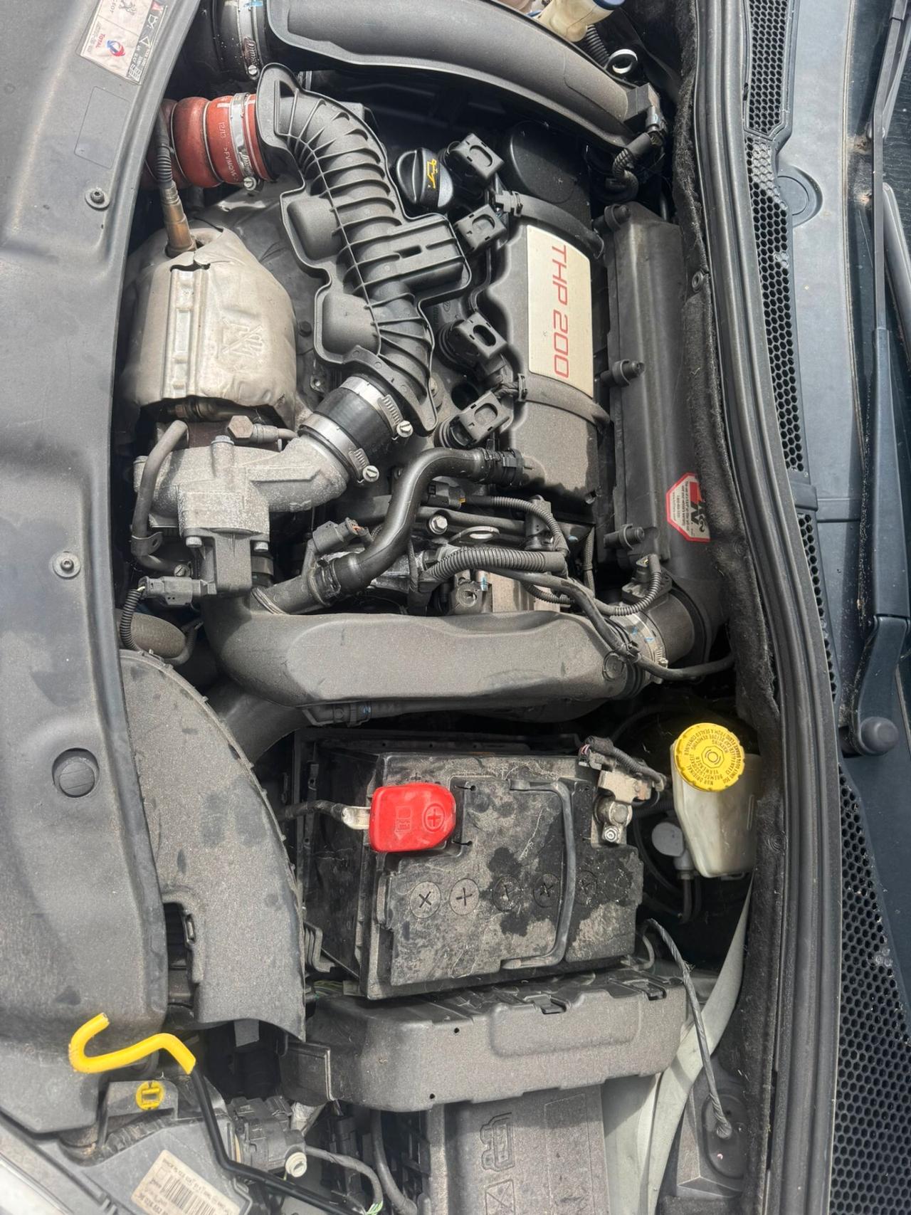 Peugeot 208 1.6 THP 200 CV 3 porte GTi