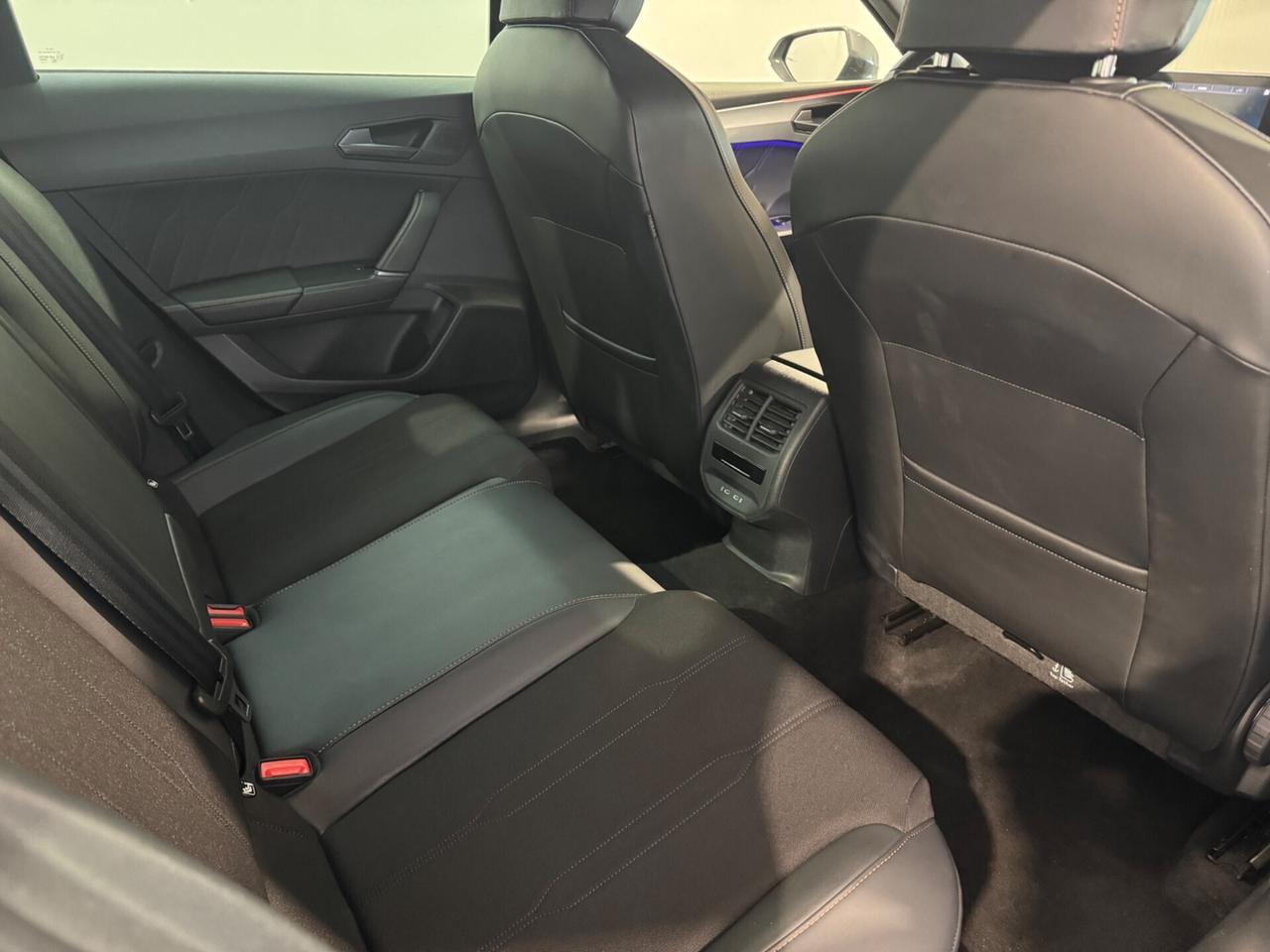 Cupra Leon Sportstourer 1.5 Hybrid 150CV DSG