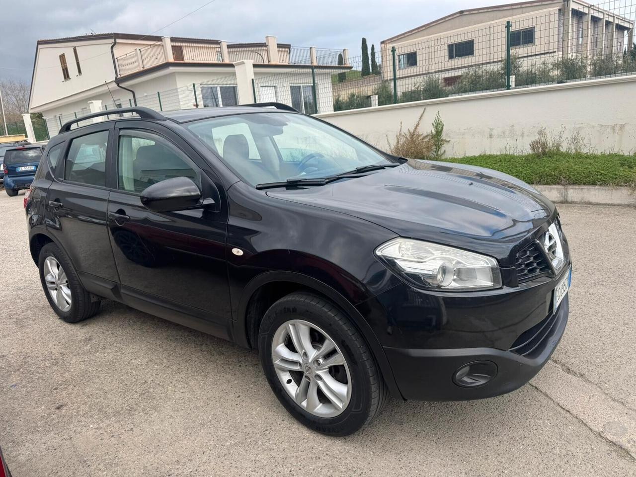 Nissan Qashqai 1.5 dCi DPF n-tec MOTORE SOSTITUITO - GANCIO TRAINO