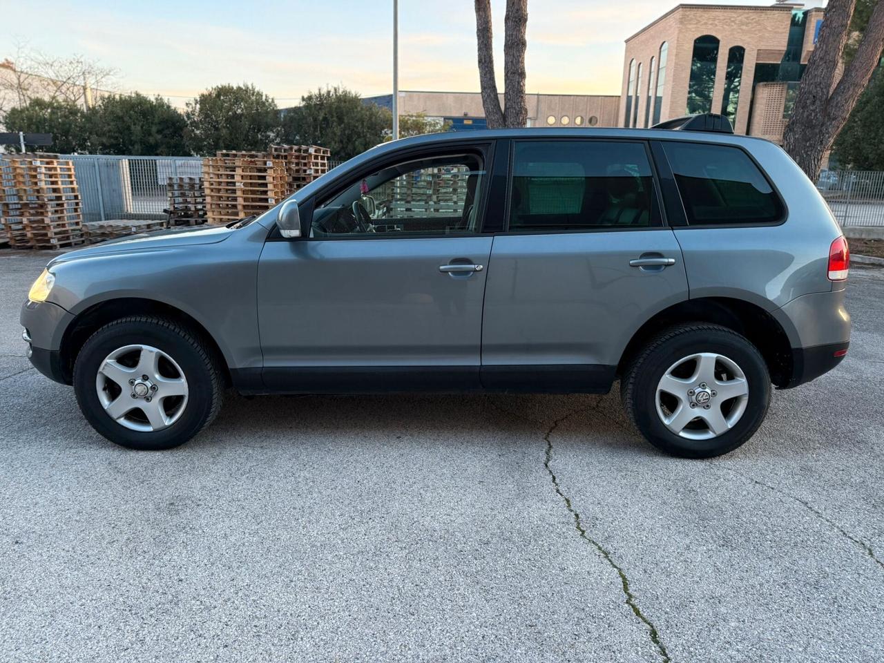 VW TOUAREG R5 2.5 TDI 2005 12 MESI DI GARANZIA