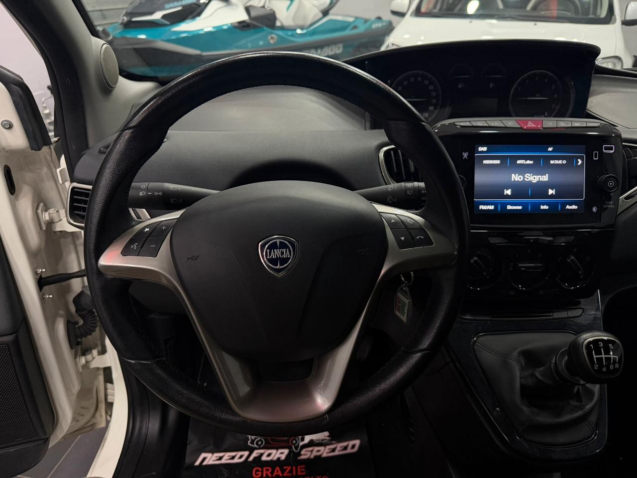 Lancia Ypsilon 1.0 FireFly 5 porte S&S Hybrid Ecochic Gold