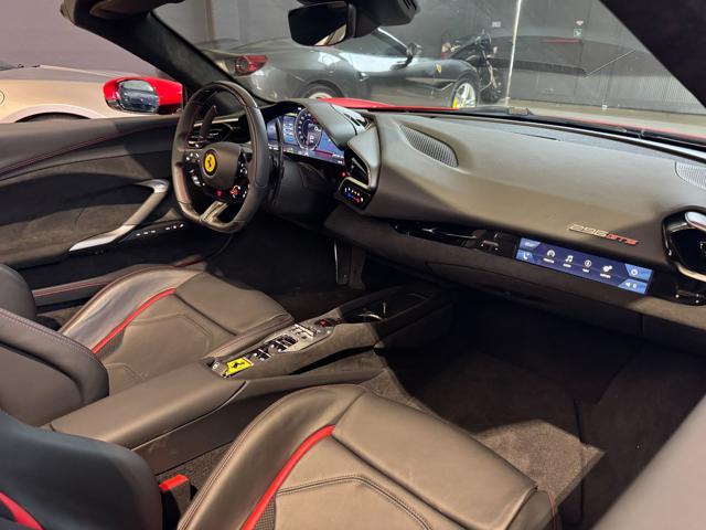 FERRARI 296 GTS GTS / IVA ESPOSTA / LIFT / VOLANTE CARBONIO