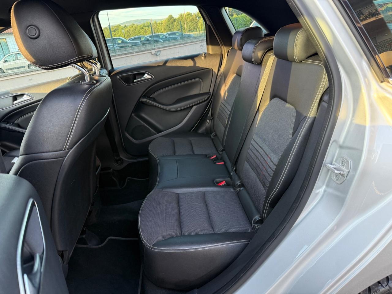Mercedes-benz B 200 d Automatic Premium