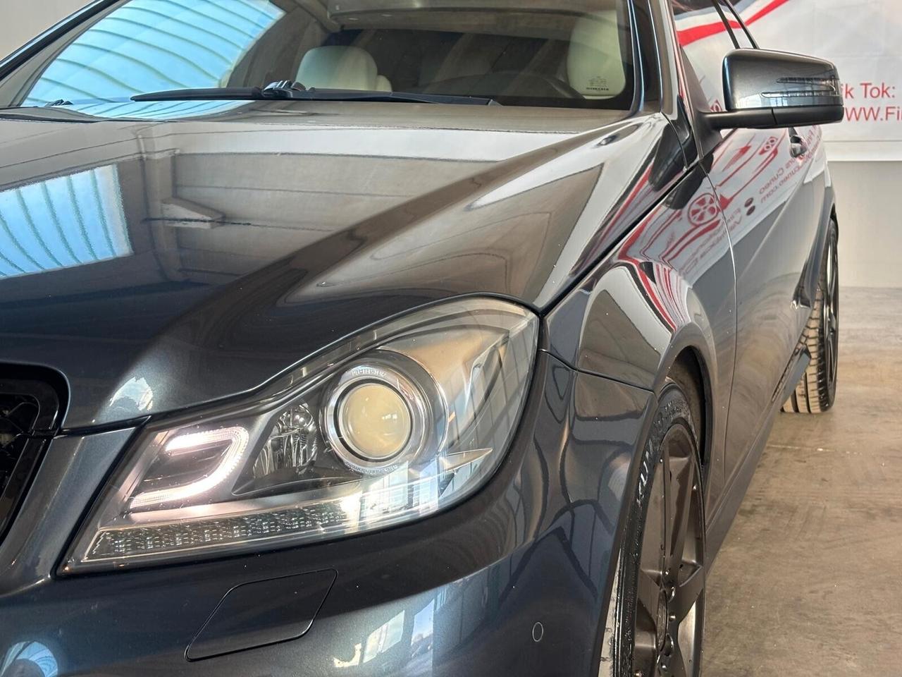 Mercedes-benz C 220 CDI BlueEFFICIENCY Coupé Avantgarde