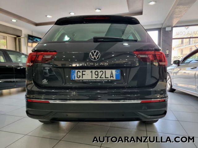 VOLKSWAGEN Tiguan NEW 2.0 TDI 150CV SCR DSG Life - Fari a Led