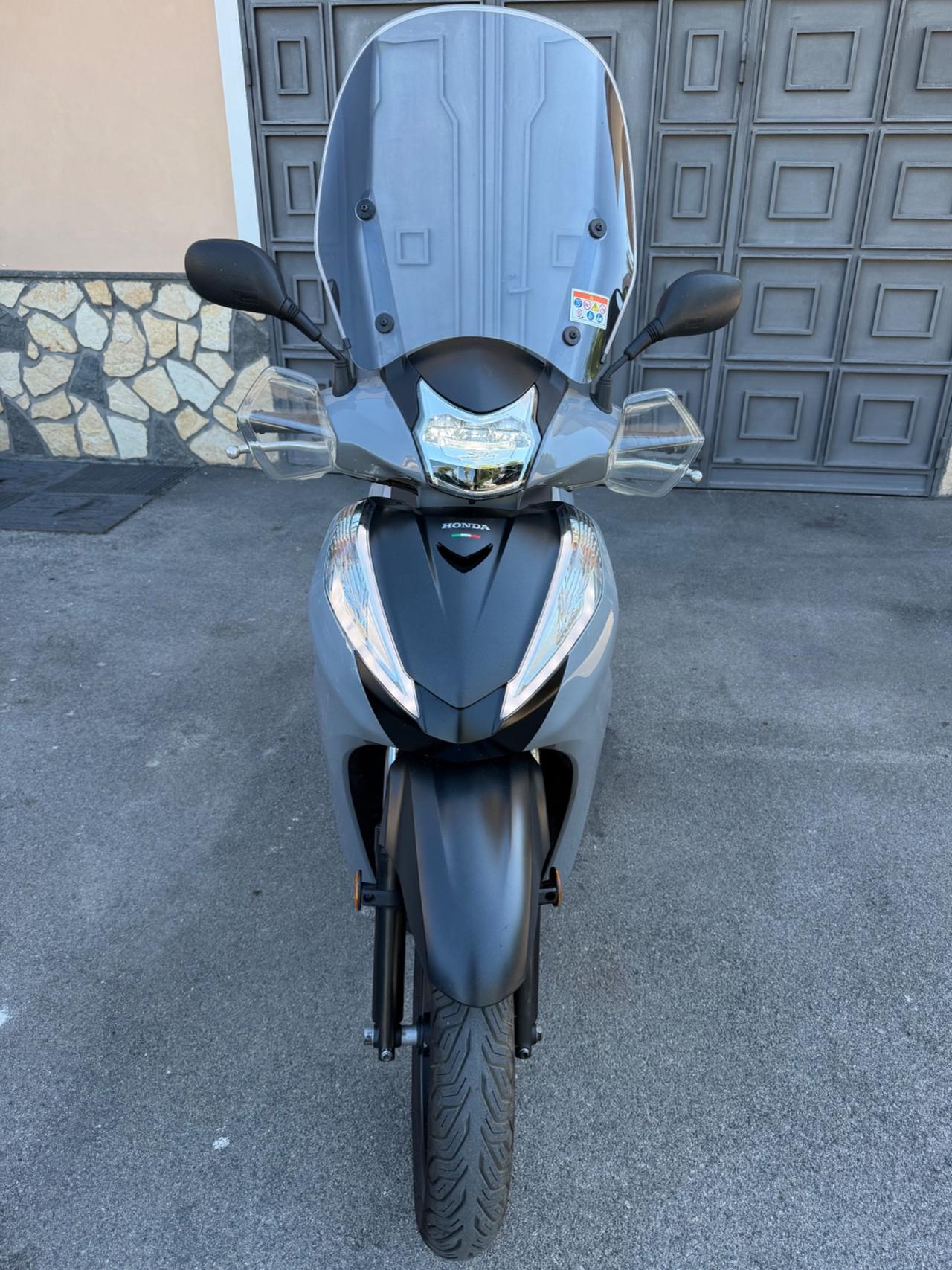 Honda SH 300 i Air Force