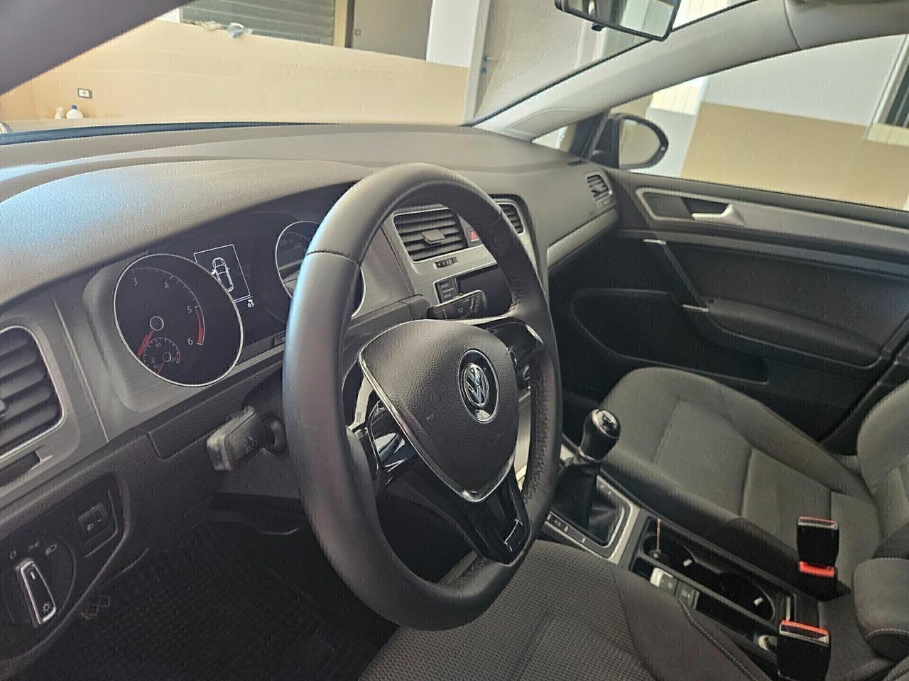 Volkswagen Golf 1.6 TDI 5p. Highline BlueMotion Technology