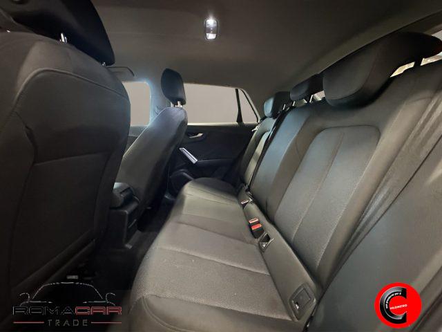 AUDI Q2 30 TFSI BUSINESS NAVI E SENSORI!