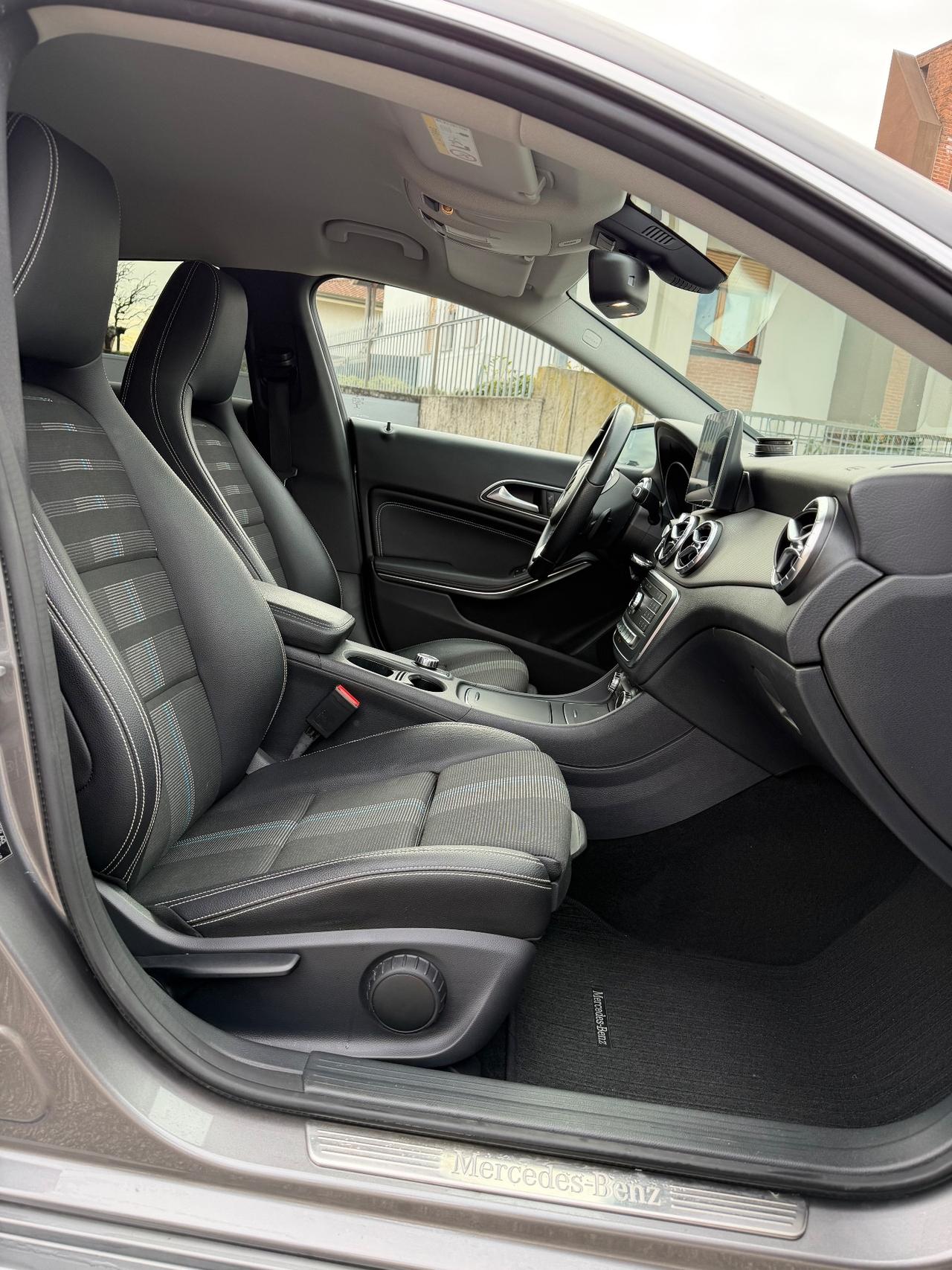 Mercedes-benz CLA 180 d S.W. Automatic Premium