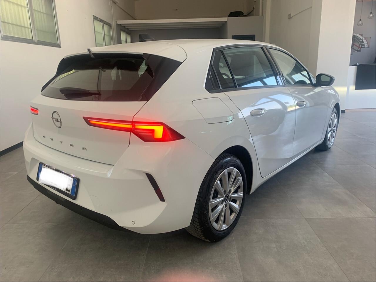 Opel Astra 1.5 Turbo Diesel 130 CV Edition