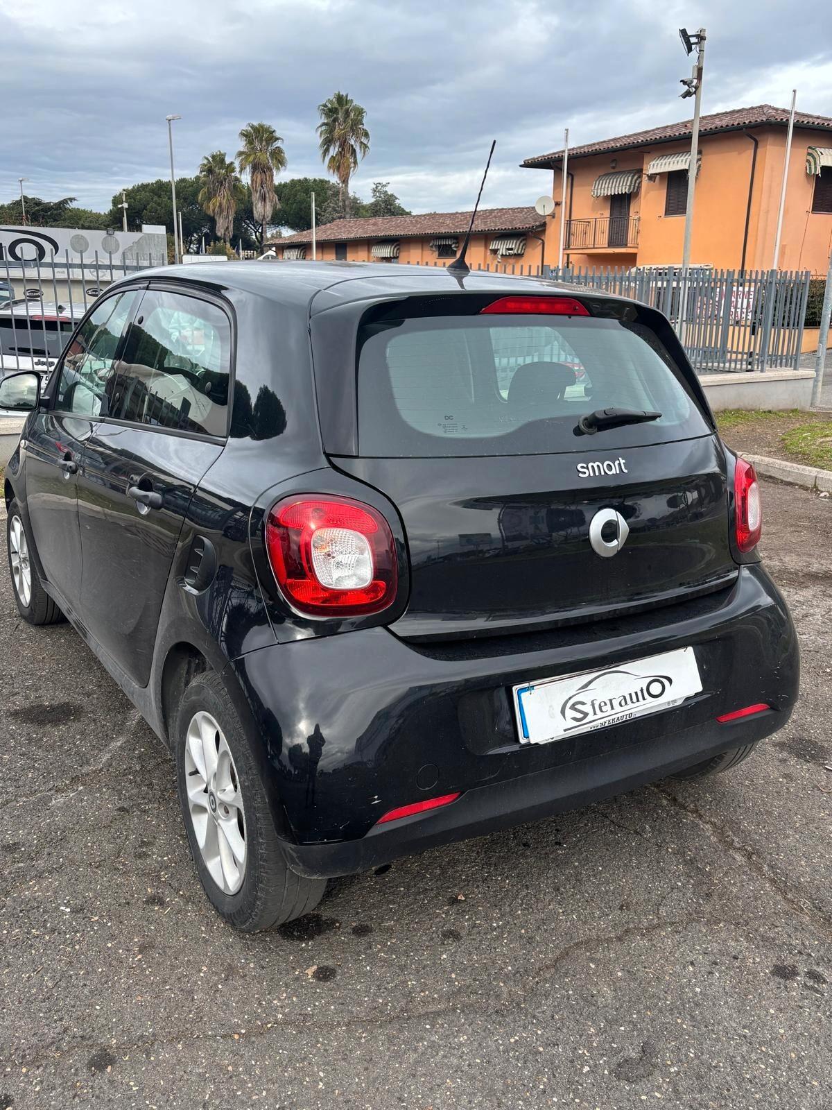 Smart ForFour 70 1.0 Youngster