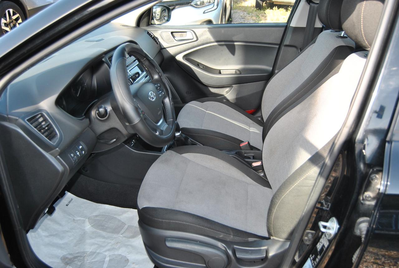 Hyundai i20 1.2 84 CV 5 porte Classic