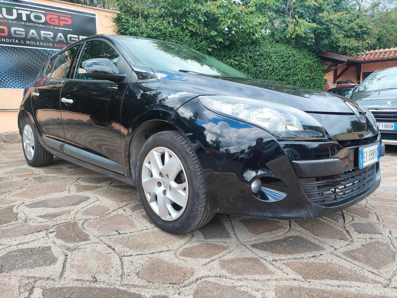 Renault Megane Mégane 1.5 dCi 90CV Attractive