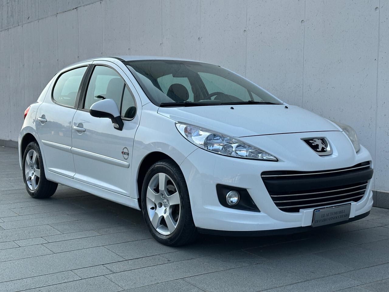 Peugeot 207 1.6 8V HDi 93CV 5p. Sweet Years