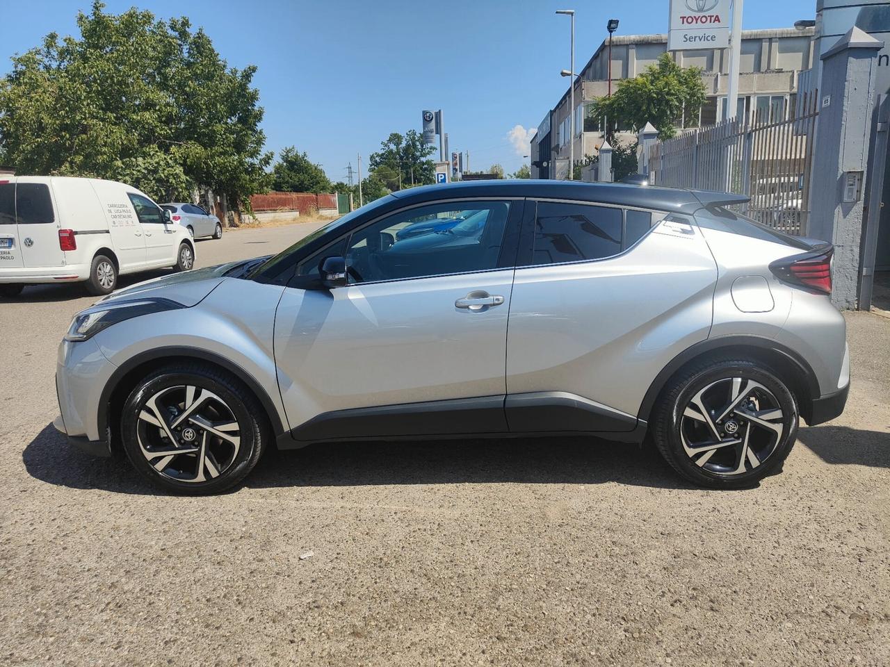 Toyota C-HR 2.0 Hybrid E-CVT Trend