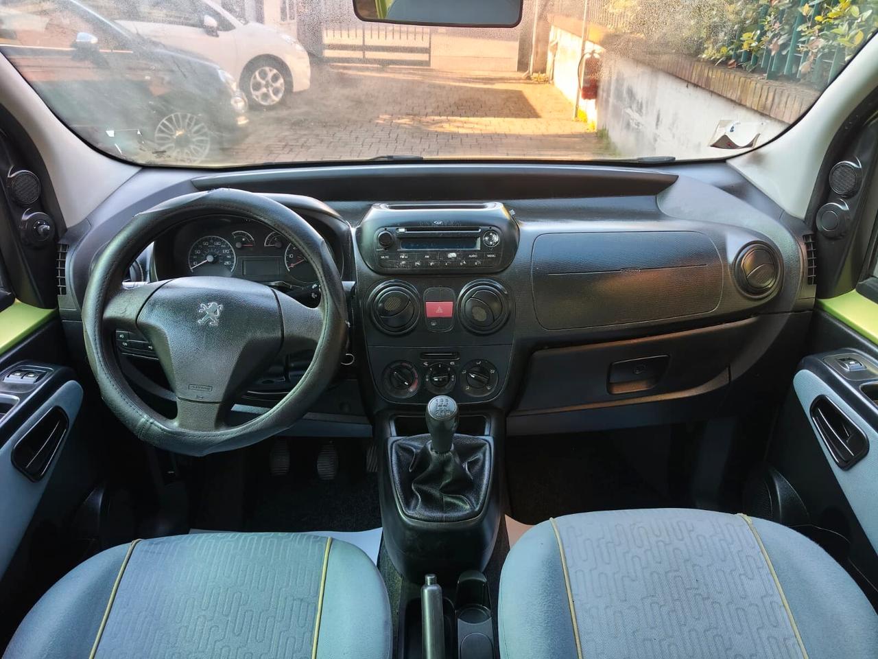 Peugeot Bipper AUTTOVETTURA TRASPORTO PERSONE