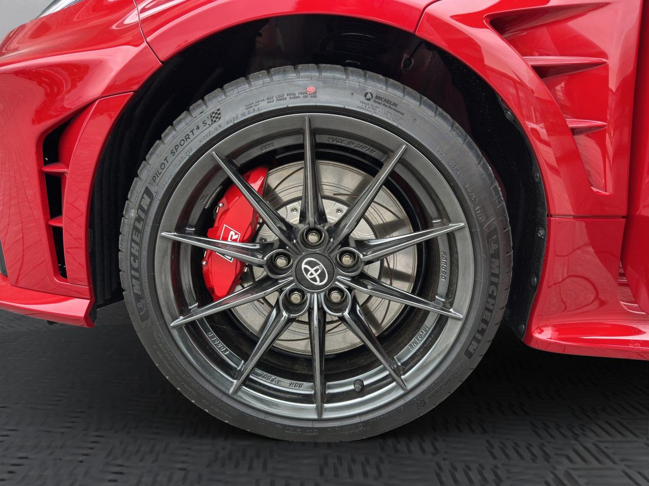 Toyota GR Yaris 1.6 Aero Performance imt-6