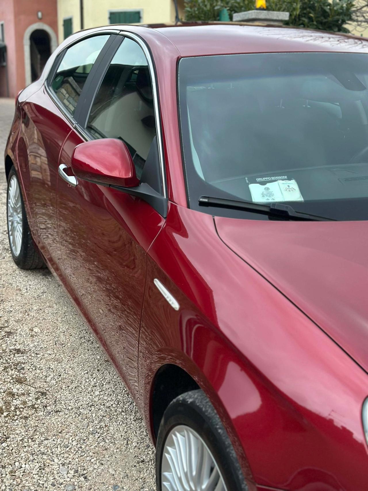 Alfa Romeo GIULIETTA 2.0 JTDm-2 140 CV DISTINCTIVE KMCERT