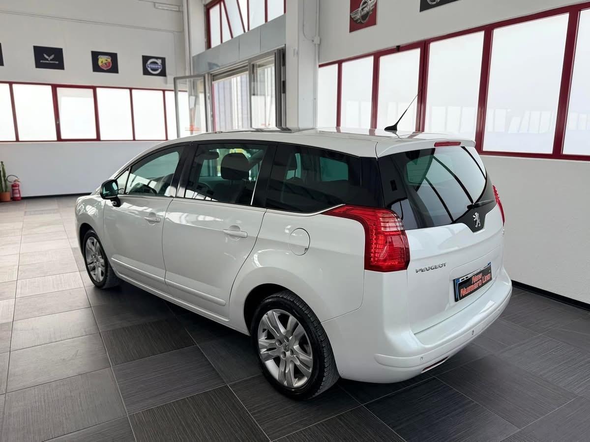 Peugeot 5008 2.0 HDI 150cv Allure 2011 5posti