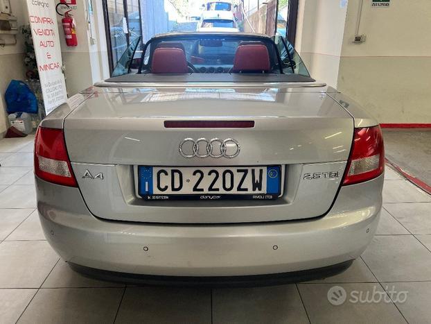 AUDI A4 Cabriolet 2.5 V6 TDI cat