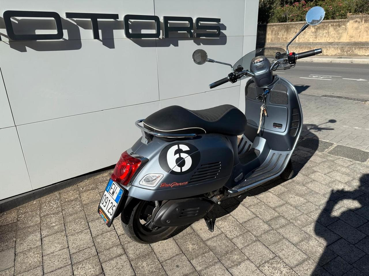 Piaggio Vespa Sei Giorni hpe