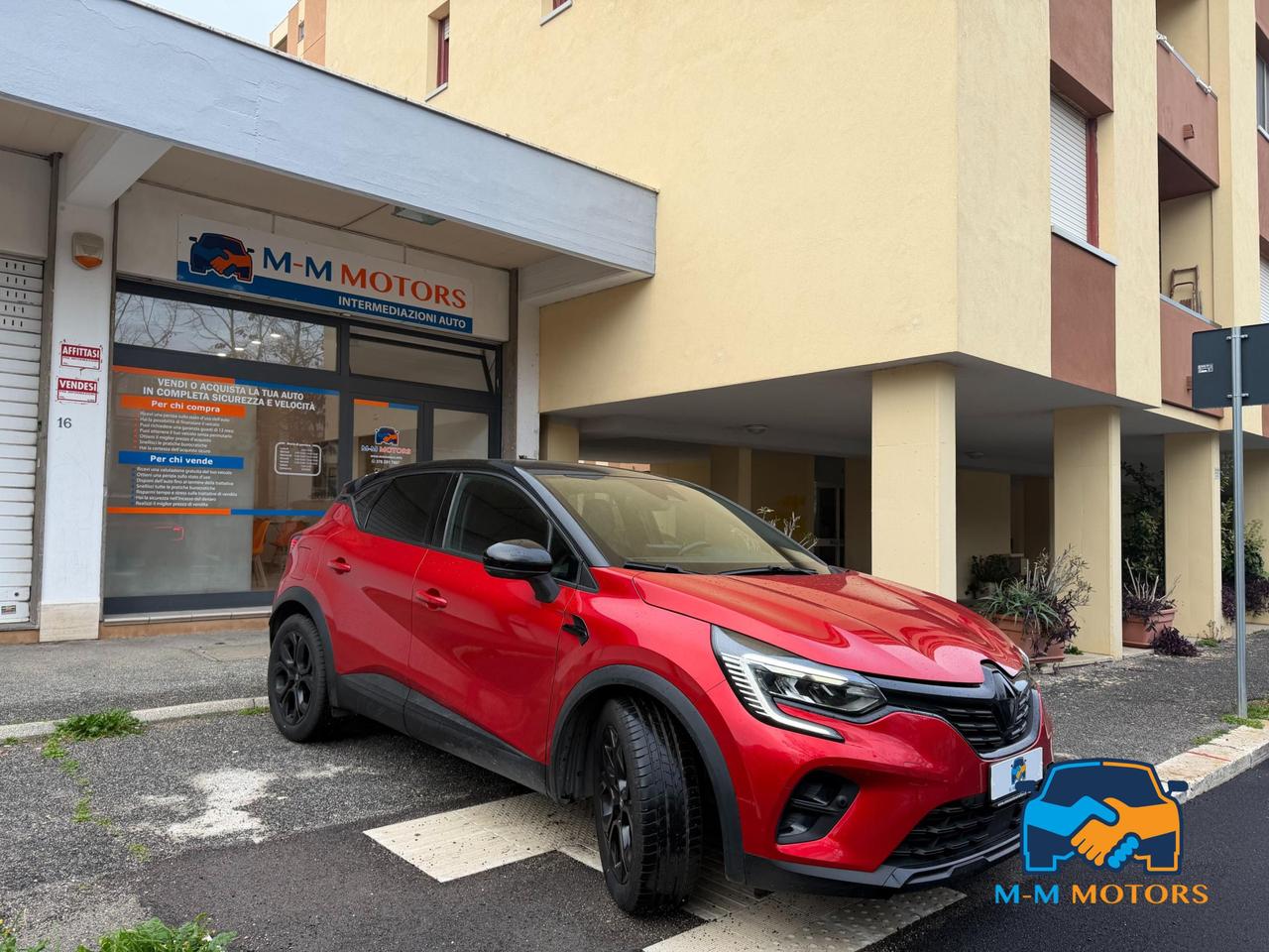 Renault Captur 1.6 E-Tech full hybrid Rive Gauche 145cv auto