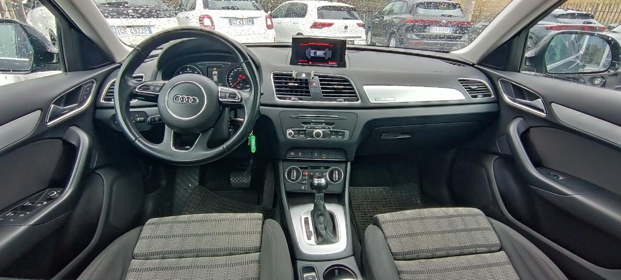Audi Q3 2.0 TDI 150 CV STRONIC TETTO PANORAMICO