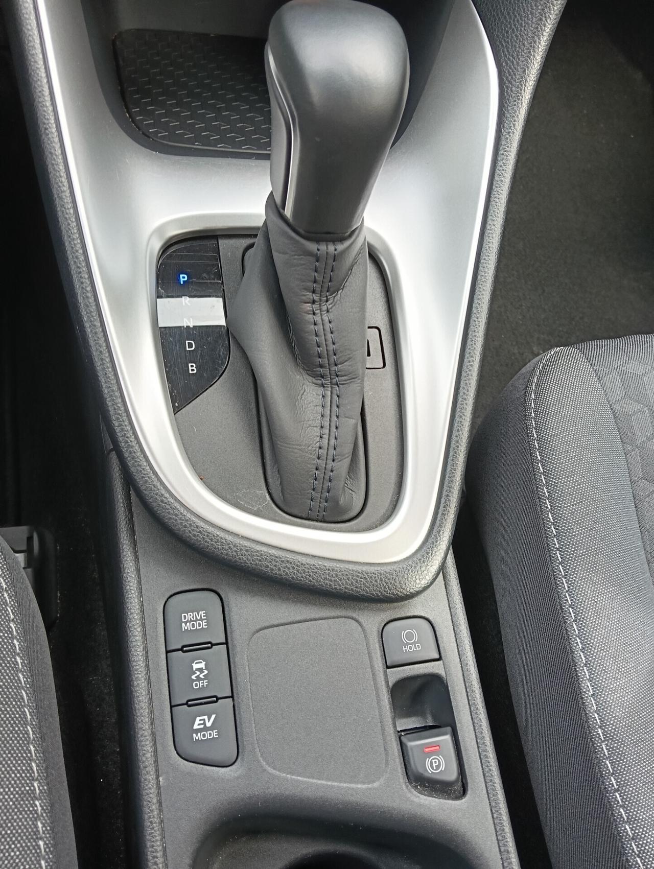 Toyota Yaris 1.5 Hybrid 5 porte Trend